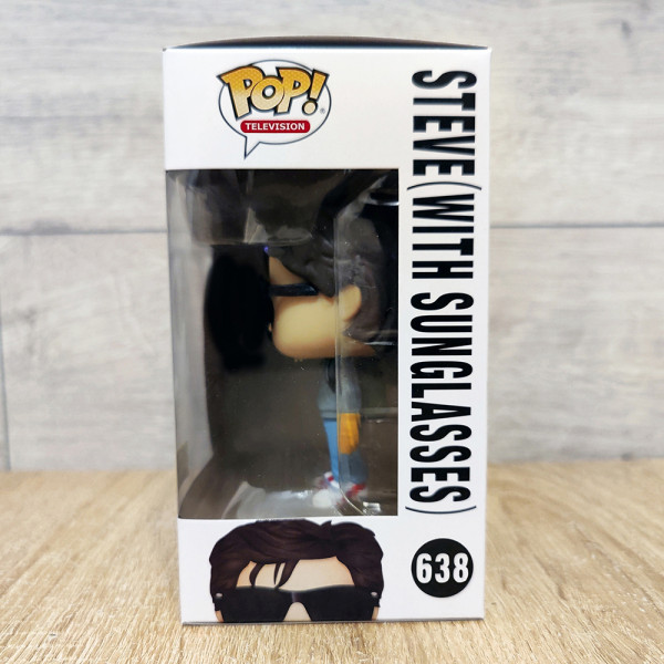 Funko Pop Стив с солнцезащитными очками №638 - 3299 р